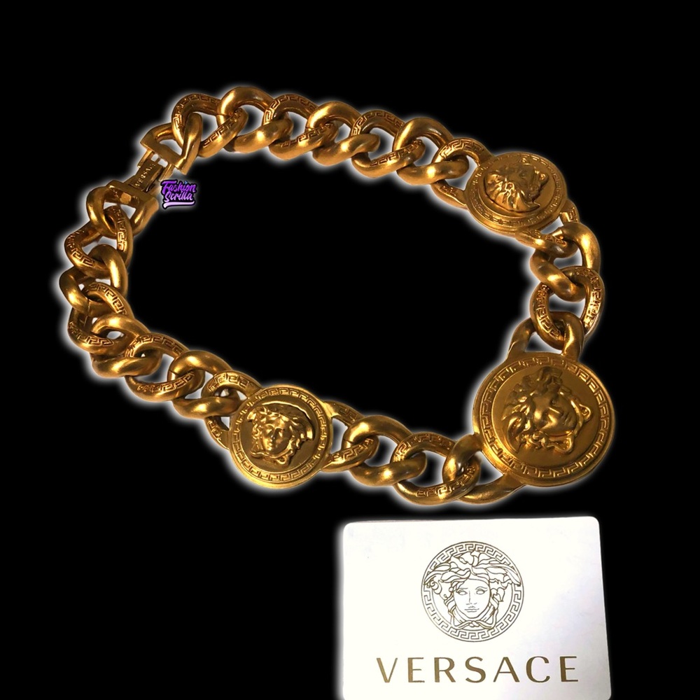 Versace Gold XL Chain Link Runway Editorial Medusa Triple Medallion Necklace - Picture 10 of 14